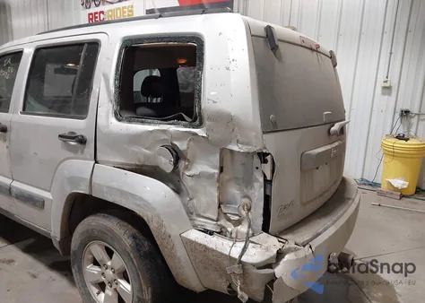 2011 Jeep Liberty Sport from USA, damaged, VIN 1J4PN2GK1BW553897